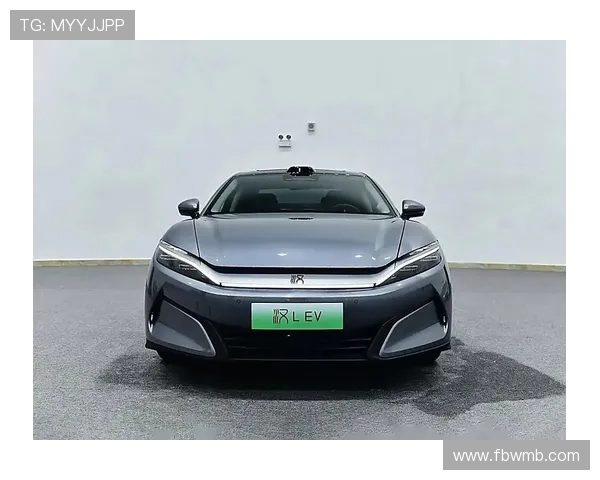 1秒钟充电2公里！补能油电同速！比亚迪汉L&唐L双车预售